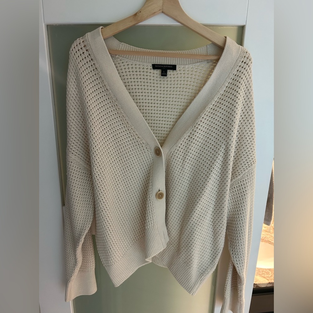 Banana Republic Factory Cream Knit Cardigan